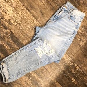 American Eagle Mom Jeans
